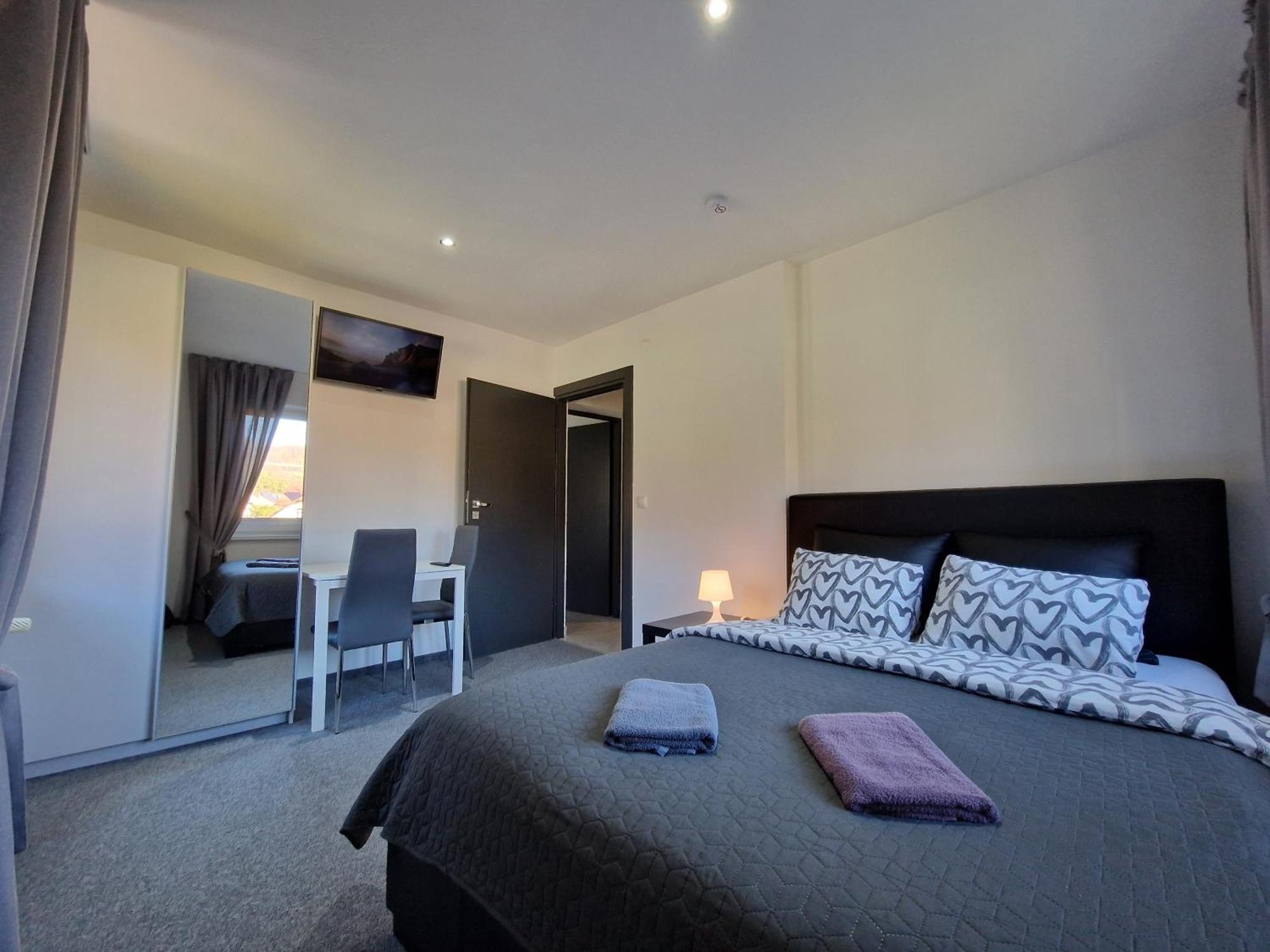 Apartament Rodzinny- Willa Lawenda リトロ エクステリア 写真